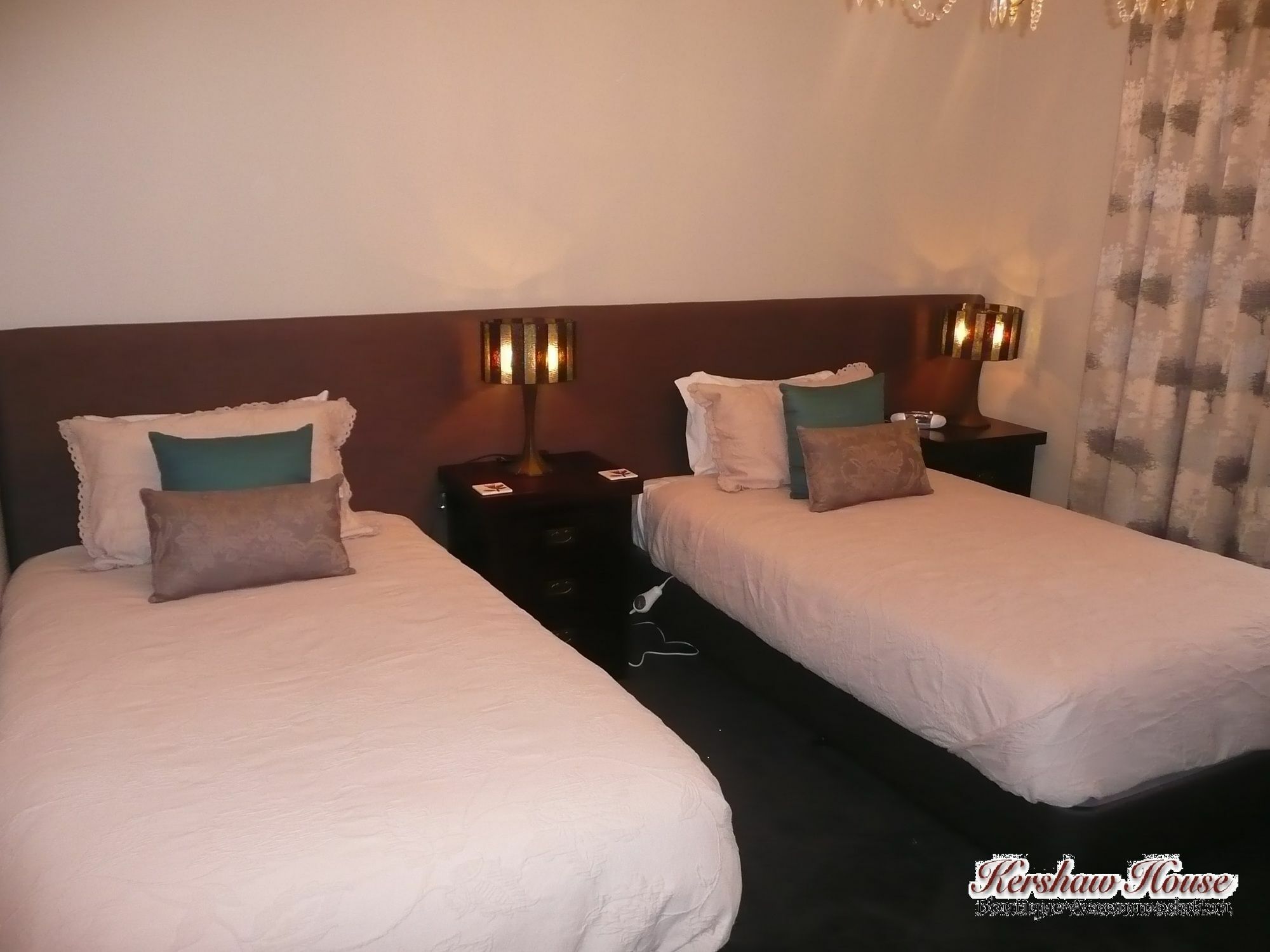 เคอชอว์เฮาส์บูทีคแอคคอมโมเดชั่น Bed & Breakfast ริชมอนด์ ภายนอก รูปภาพ